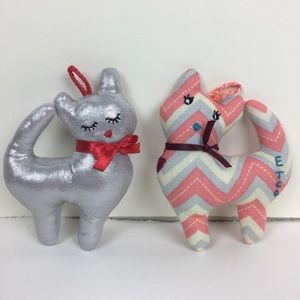 Pair of handmade cats 🐱 keychain ornaments